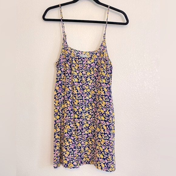 Sold - Floral dress - Picture 1 of 4